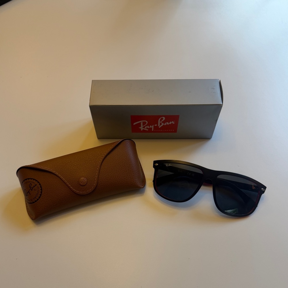Ray-Ban Black and Red Sunglasses RB4147